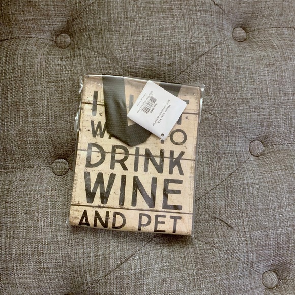 NWT. 🌟 Host Pick😀 ECO 'Cats and Wine' Wine Bag - Picture 2 of 2